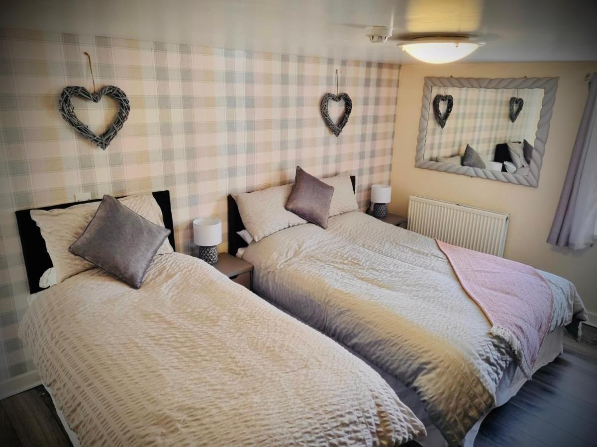 The Crown Inn Ystalyfera Ngoại thất bức ảnh