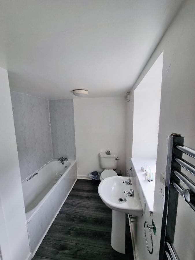 The Crown Inn Ystalyfera Ngoại thất bức ảnh